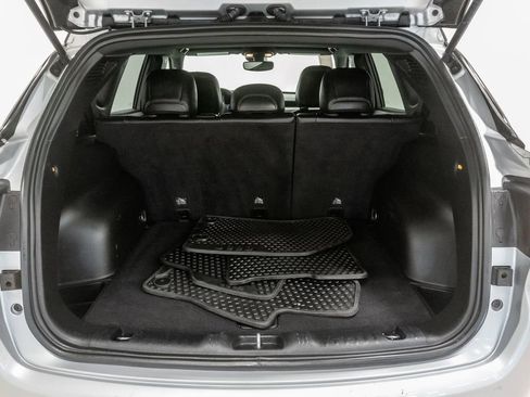 Used 2025 Jeep Compass Trailhawk AWD/4WD image 34