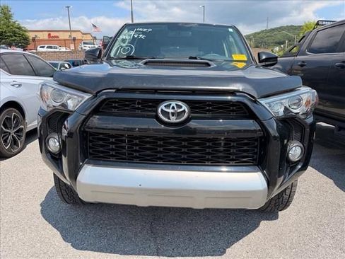 Used 2016 Toyota 4Runner Trail AWD/4WD image 7