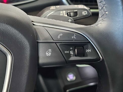 Used 2023 Audi Q5 2.0T Premium w/ Convenience Package image 28