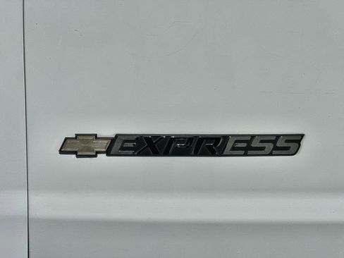 Used 2023 Chevrolet Express 2500 w/ Driver Convenience Package RWD image 29