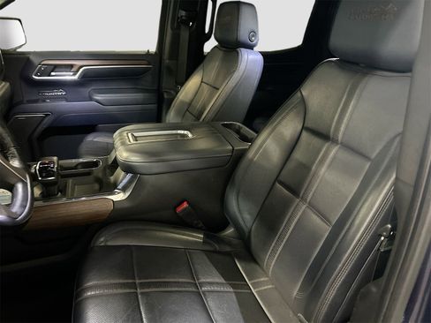 Used 2022 Chevrolet Silverado 1500 High Country w/ Z71 Off-Road Package image 21