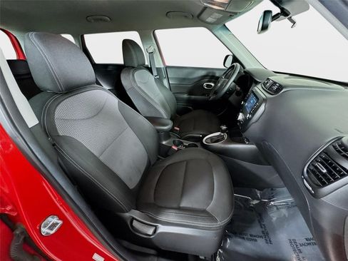 Used 2017 Kia Soul + w/ UVO Package FWD image 25
