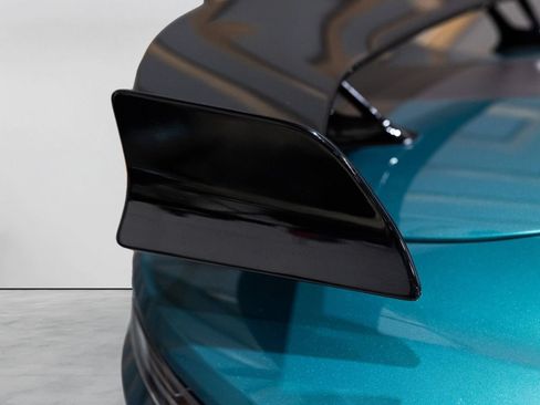 Used 2023 Aston Martin V8 Vantage Roadster RWD image 27