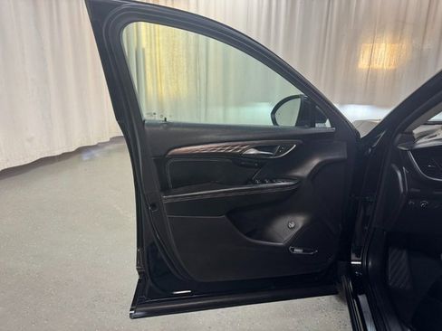 Used 2023 Buick Envision Avenir image 16