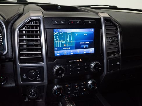 Used 2020 Ford F150 Platinum w/ Equipment Group 701A Luxury AWD/4WD image 16