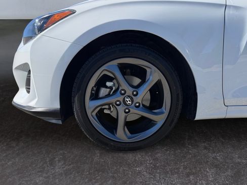 Used 2019 Hyundai Veloster 2.0 image 9