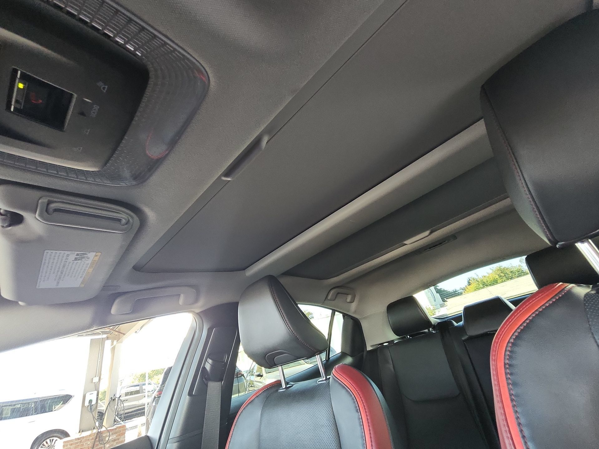 Used 2023 Toyota Prius Prime Premium FWD image 16