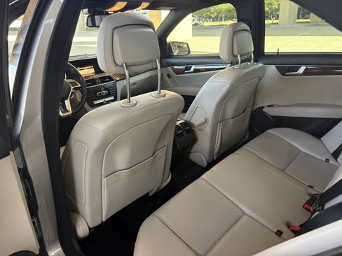 Used 2012 Mercedes-Benz C 300 4MATIC Sedan image 19