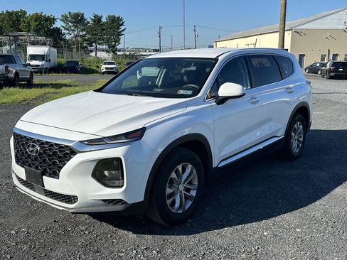 Used 2020 Hyundai Santa Fe SE AWD/4WD image 4