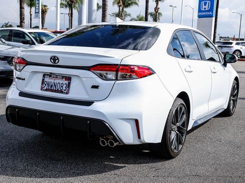 Used 2024 Toyota Corolla SE image 7