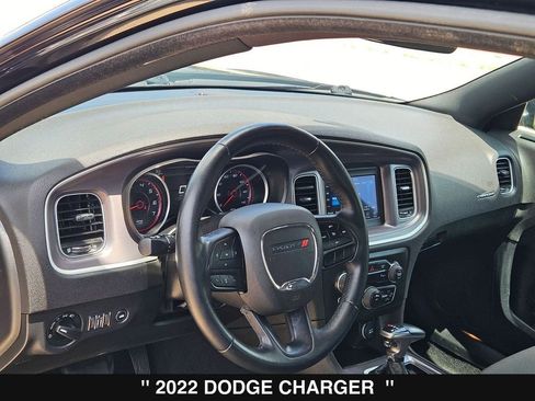 Used 2022 Dodge Charger SXT RWD image 13