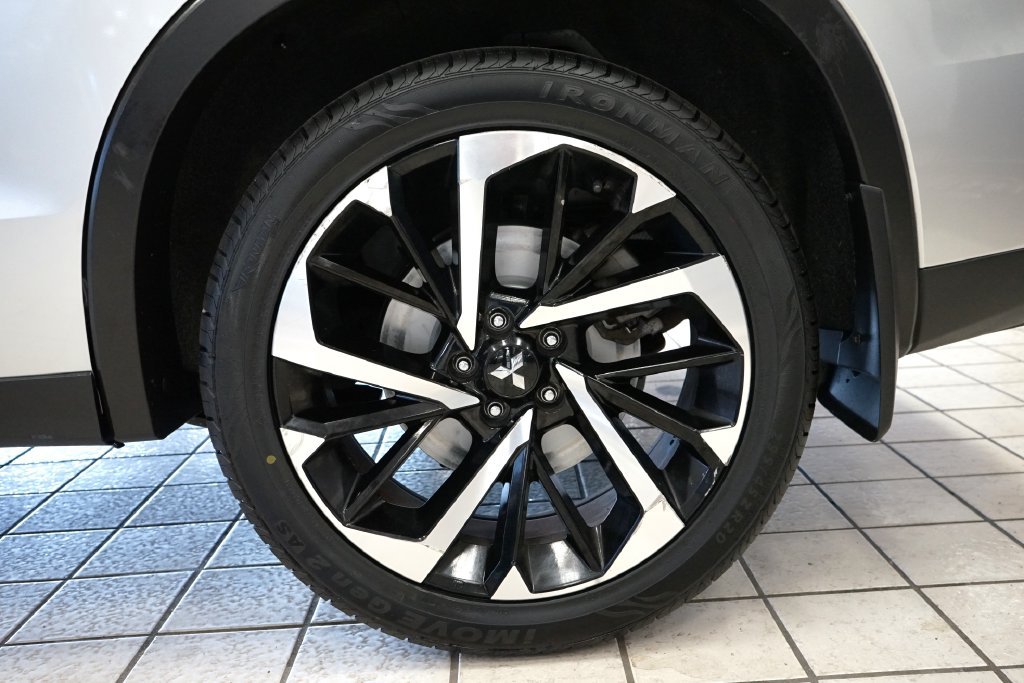 Used 2022 Mitsubishi Outlander ES AWD/4WD image 48