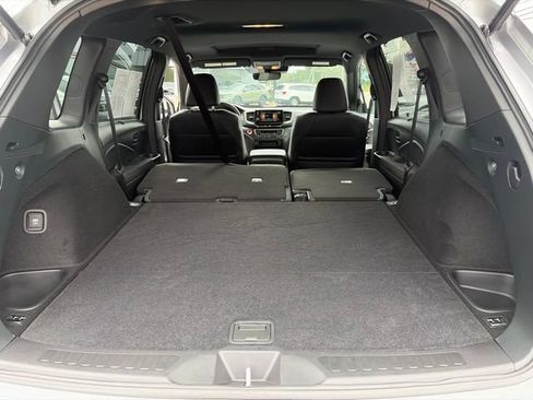 Used 2024 Honda Passport TrailSport image 16
