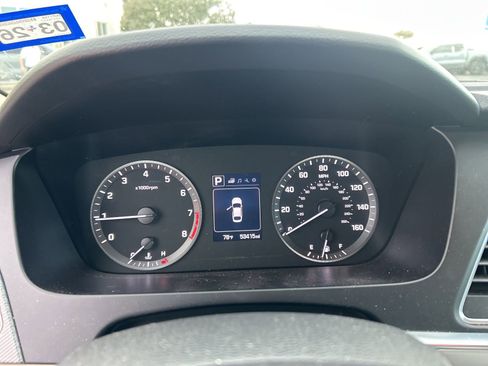 Used 2015 Hyundai Sonata SE image 12