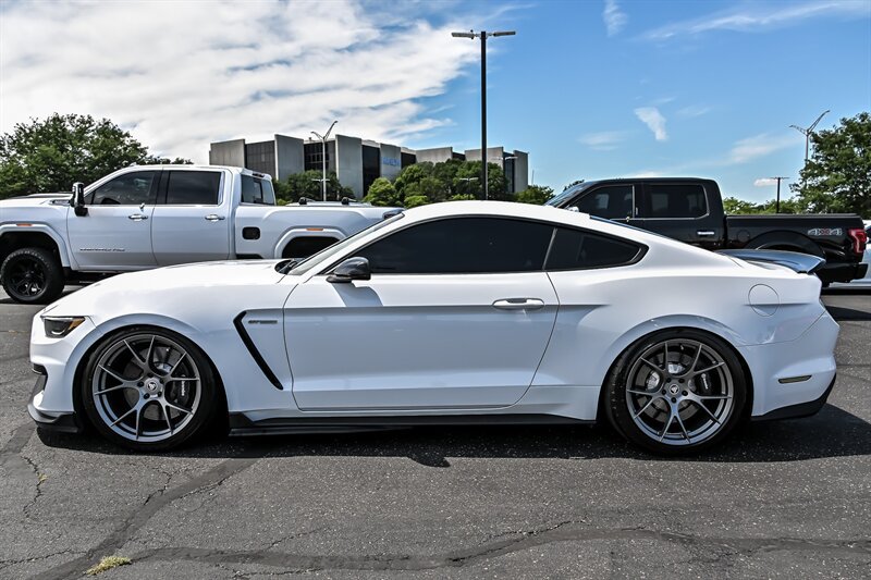 Used 2017 Ford Mustang Shelby GT350 w/ Electronics Package RWD image 6