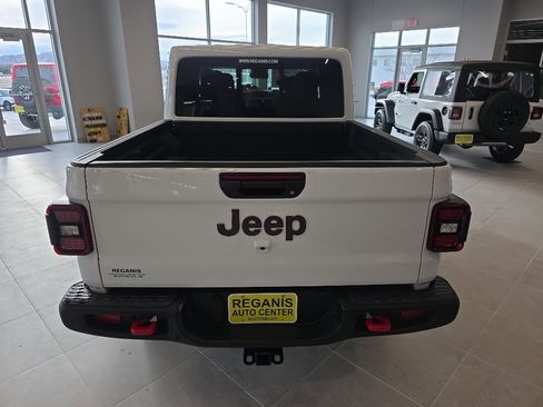 New 2025 Jeep Gladiator Rubicon AWD/4WD image 6
