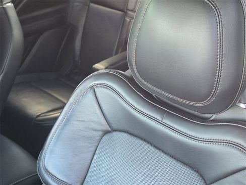 Used 2020 Lincoln Aviator Reserve w/ Equipment Group 201A image 15