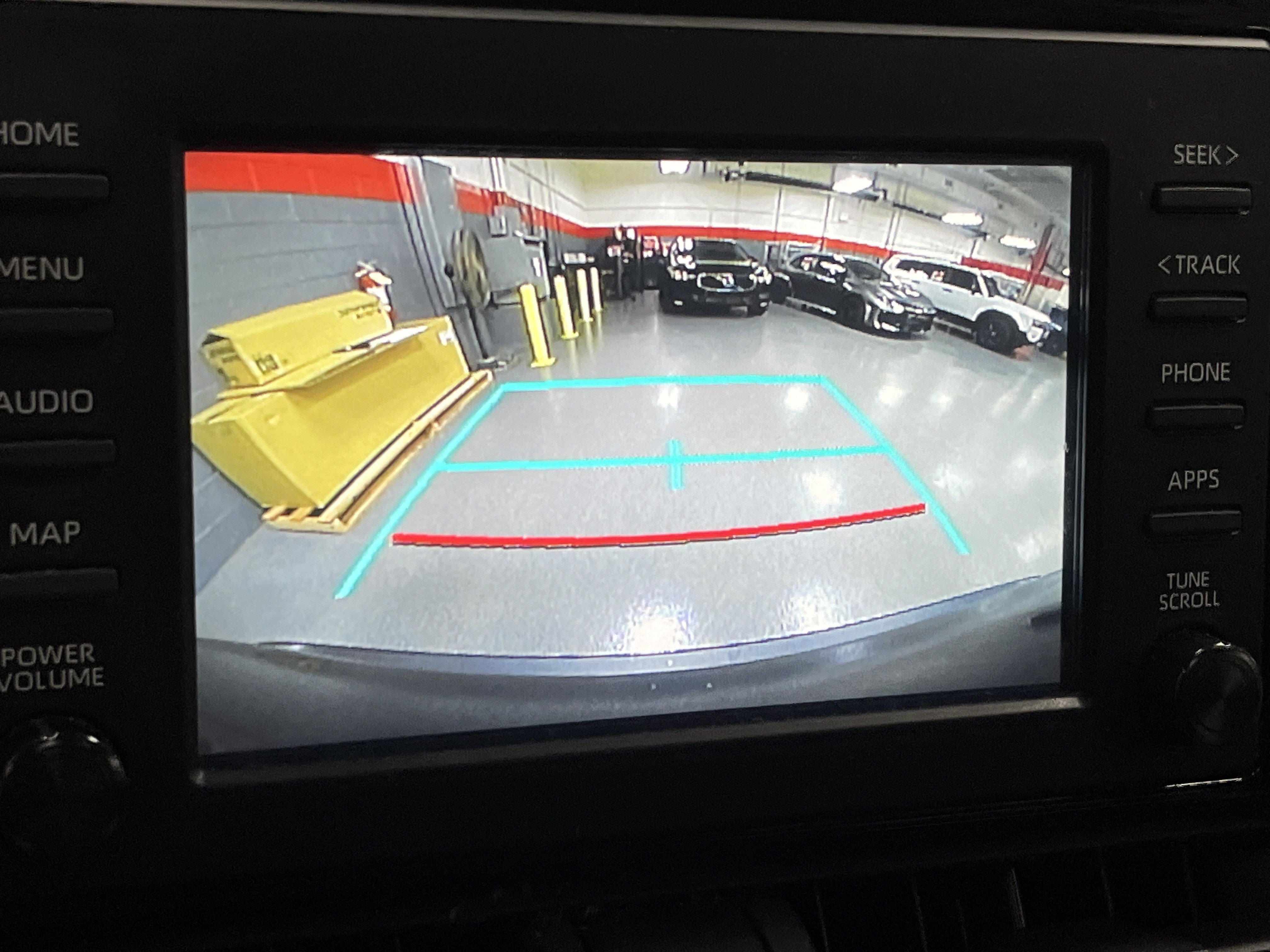Used 2019 Toyota RAV4 XLE AWD/4WD image 10