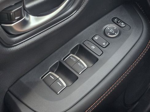 New 2026 Honda HR-V Sport image 24