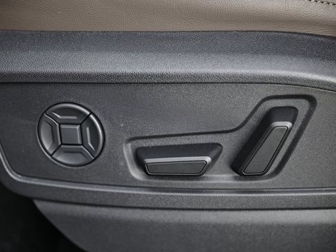 New 2025 Audi Q5 Premium image 24