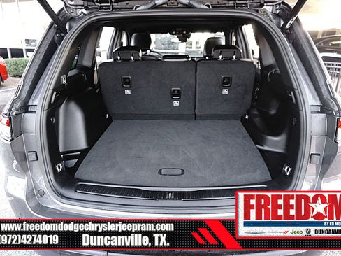 Used 2024 Jeep Grand Cherokee Altitude image 44