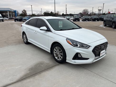 Used 2018 Hyundai Sonata SE image 8