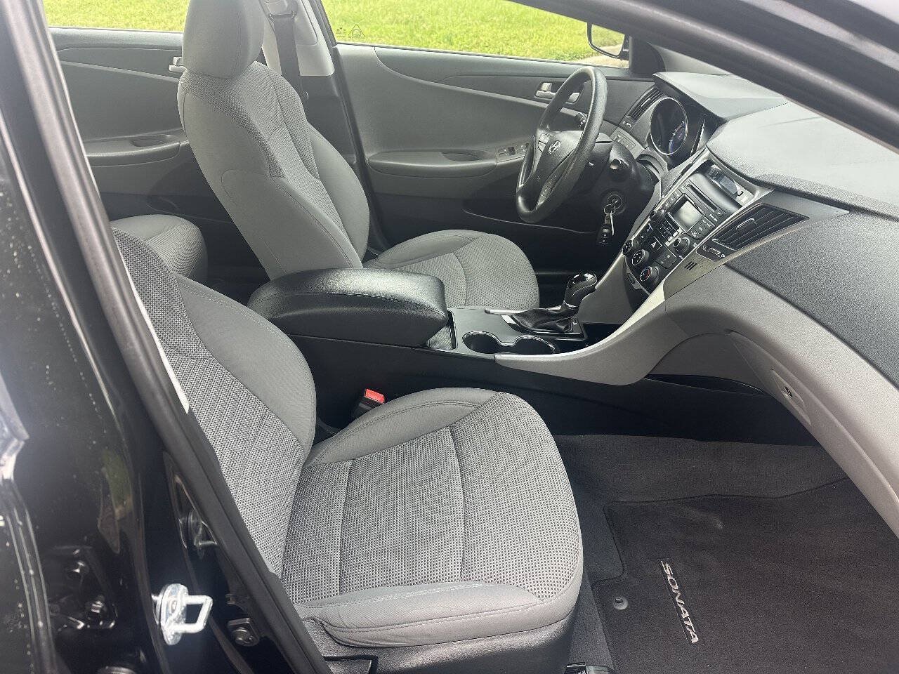 Used 2014 Hyundai Sonata GLS FWD image 9