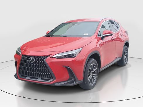 Used 2023 Lexus NX 250 FWD image 6