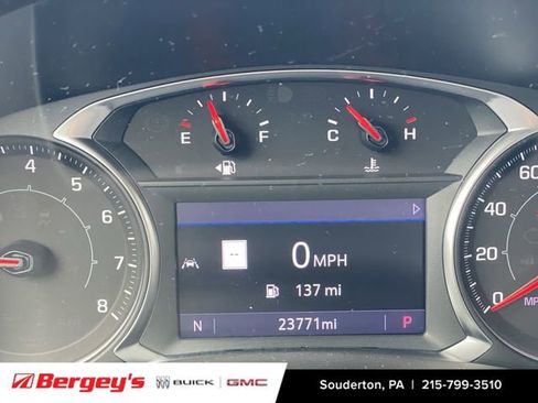 Certified 2023 GMC Terrain SLT w/ Infotainment Package II image 14