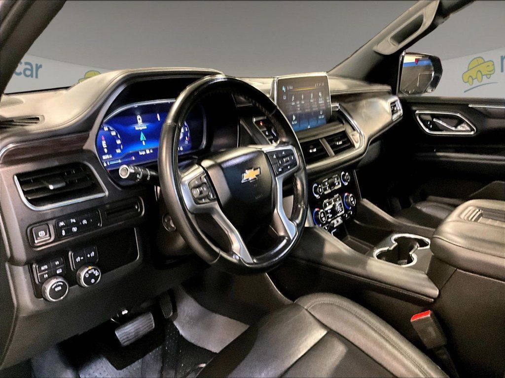 Used 2023 Chevrolet Tahoe LT w/ Luxury Package AWD/4WD image 8