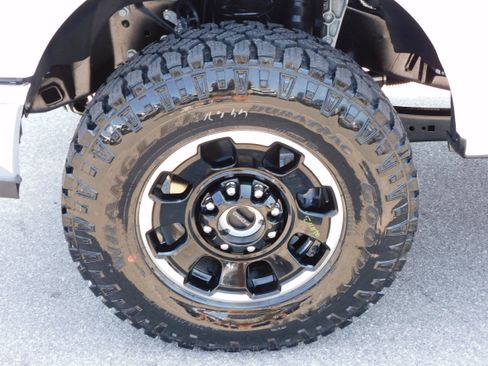 New 2026 Ford F250 King Ranch w/ Tremor Off-Road Package image 9