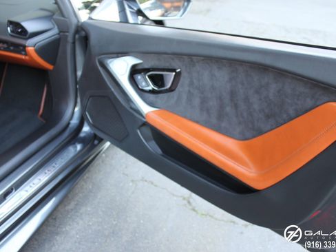 Used 2015 Lamborghini Huracan LP 610-4 image 21