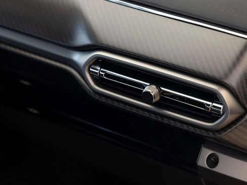 New 2026 Aston Martin V8 Vantage Coupe image 31