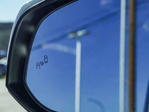 Certified 2021 Toyota RAV4 LE image 21