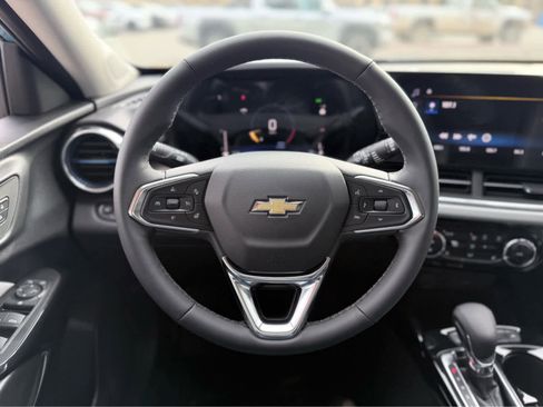 New 2026 Chevrolet Trax LT w/ Driver Confidence Package image 17