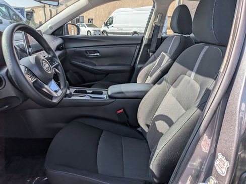 Used 2025 Nissan Sentra SV image 15