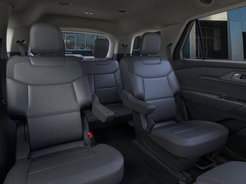 New 2026 Ford Explorer Active w/ Active Comfort Package image 11