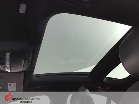 Used 2019 Mercedes-Benz C 300 4MATIC Sedan image 19