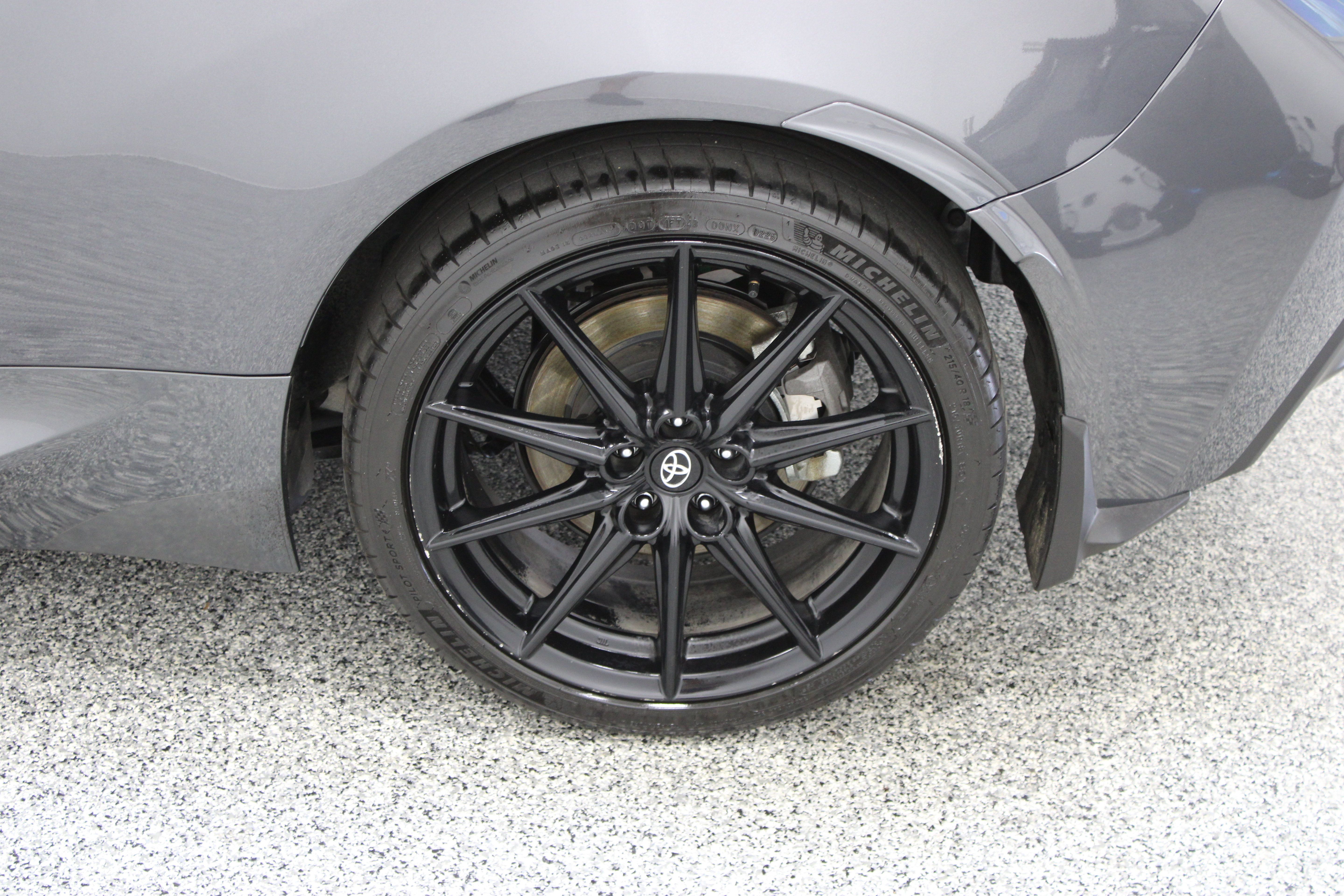 Used 2025 Toyota GR86 Premium RWD image 11