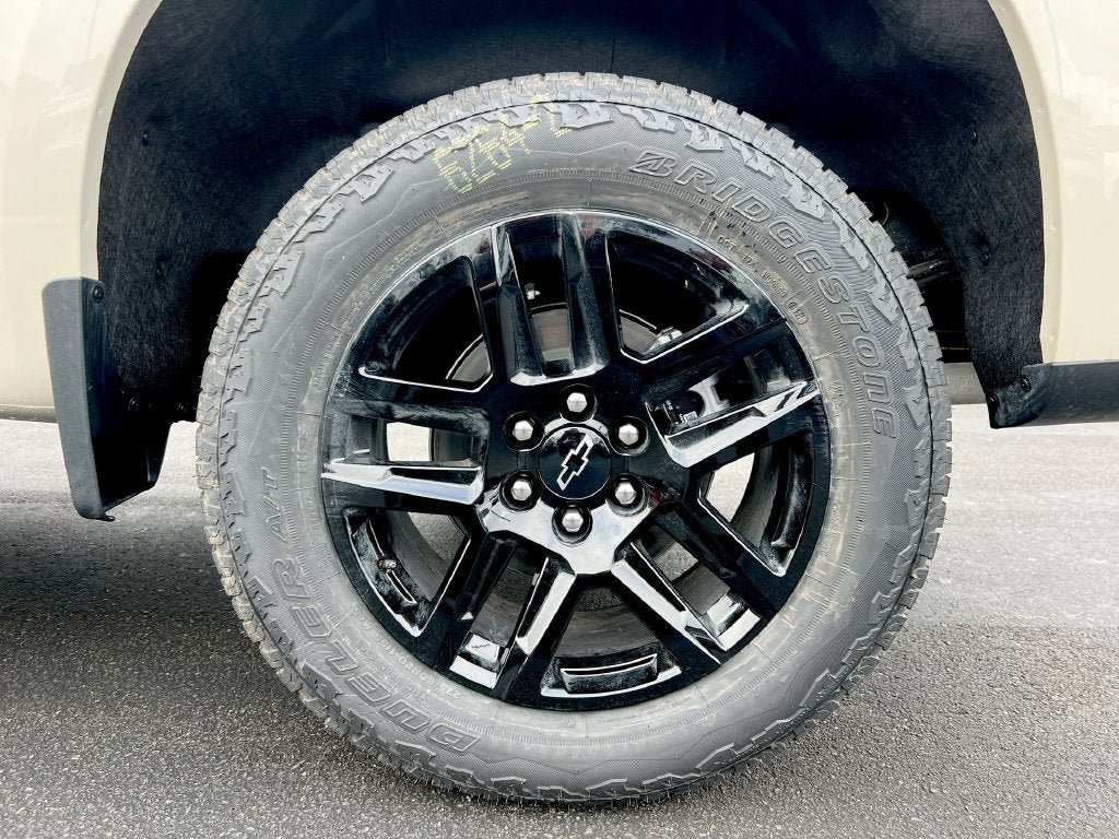 New 2026 Chevrolet Silverado 1500 RST w/ Convenience Package II AWD/4WD image 26