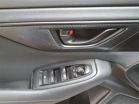 Used 2024 Subaru Legacy image 11