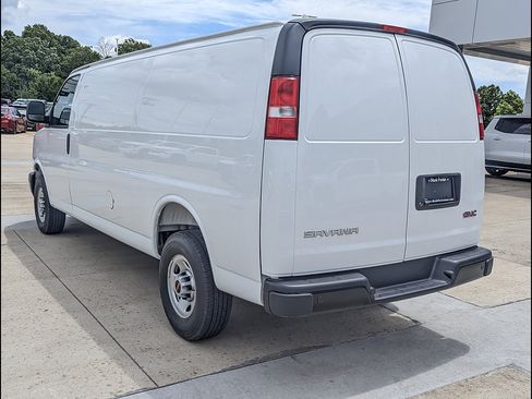 New 2026 GMC Savana 2500 Extended w/ Safety Package RWD image 8