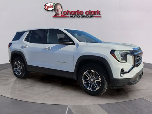 Used 2026 GMC Terrain Elevation FWD image 7