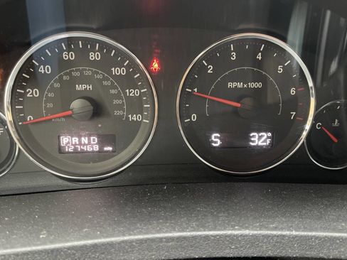 Used 2009 Jeep Grand Cherokee Laredo image 12