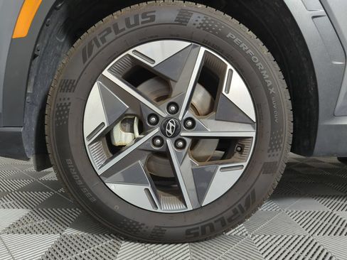 Used 2025 Hyundai Tucson SEL FWD image 21