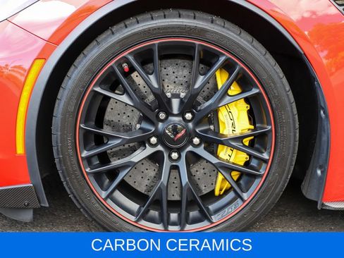 Used 2017 Chevrolet Corvette Z06 w/ Z07 Performance Package RWD image 16