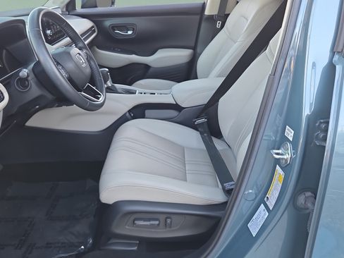 Certified 2023 Honda HR-V EX-L image 9
