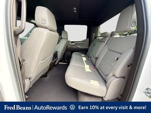 Used 2022 Chevrolet Silverado 1500 LTZ AWD/4WD image 31