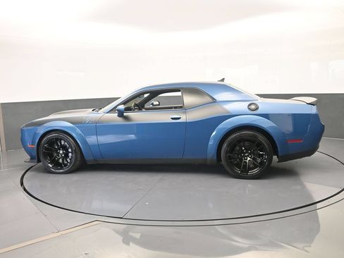 Used 2021 Dodge Challenger R/T Scat Pack RWD image 3