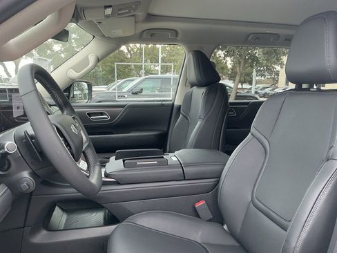 New 2026 INFINITI QX80 Pure w/ Cargo Package AWD/4WD image 26